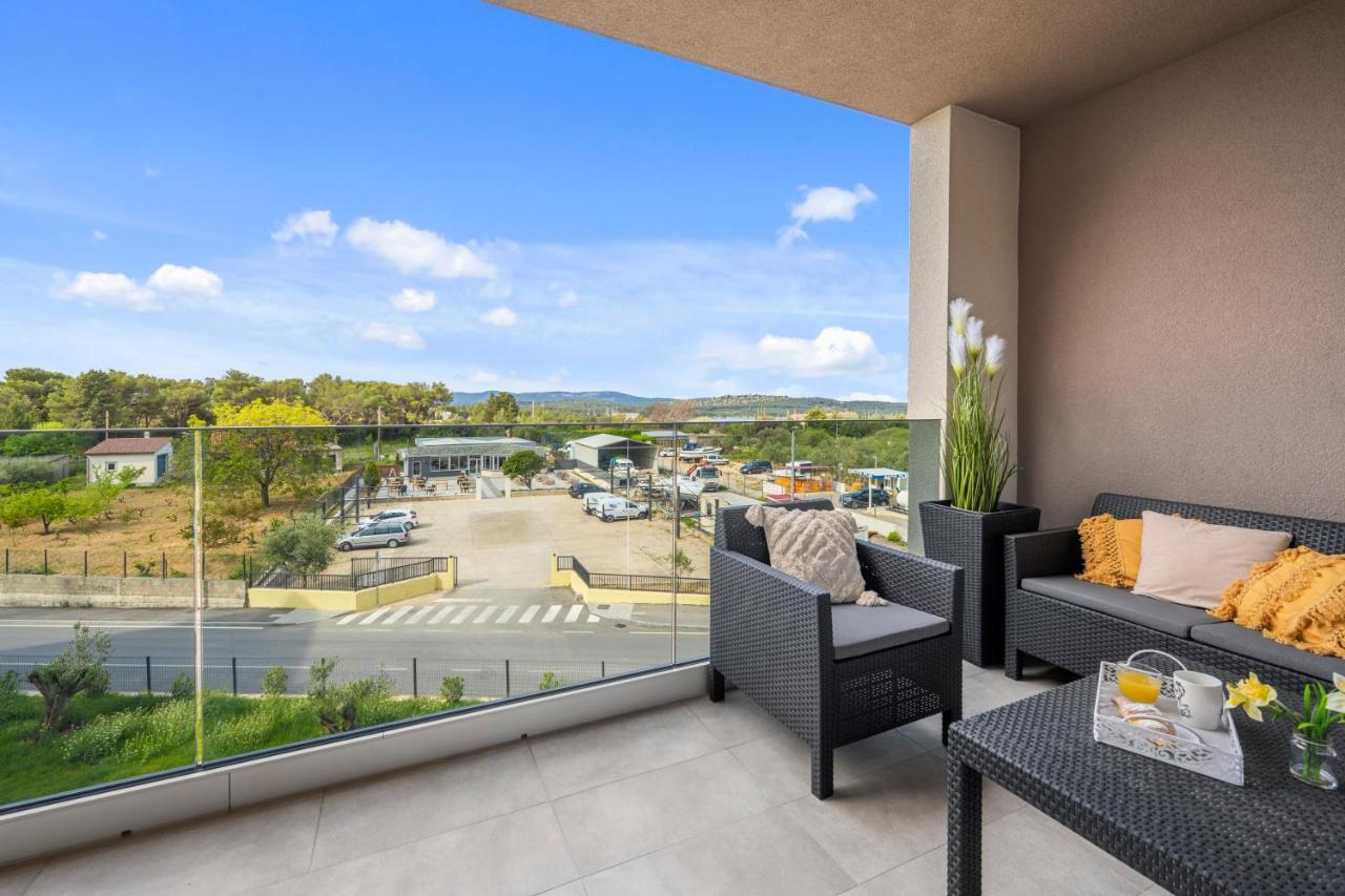 Apartments Karla & Jakov شيبينيك المظهر الخارجي الصورة